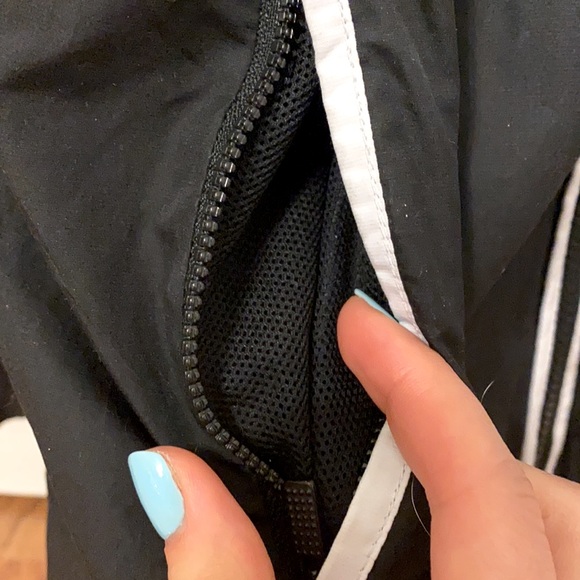 WMNS Nike windbreaker - Picture 4 of 4